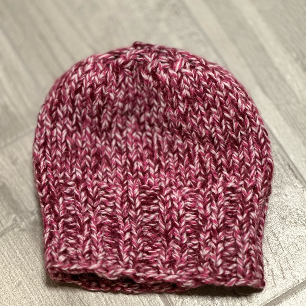 Handmade knitted hat - Picture 5 of 5